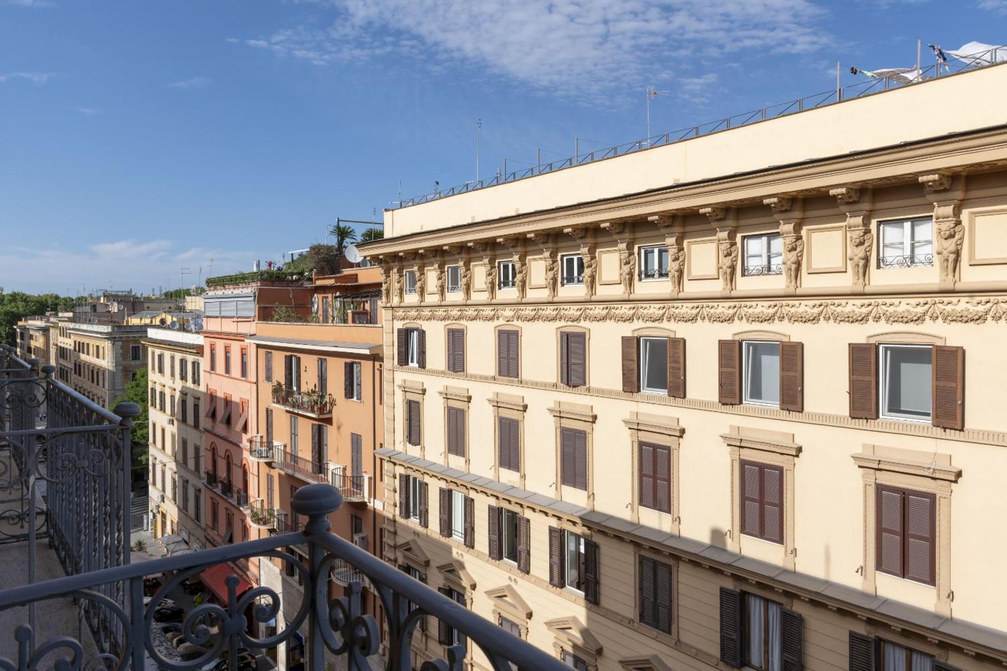 St Peter Twelve Roma Exterior foto